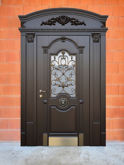 С резьбой и отбойником С резьбой и отбойником